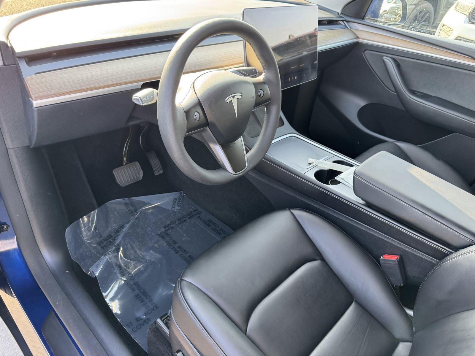 Used 2024 Tesla Model Y Long Range RWD image 13