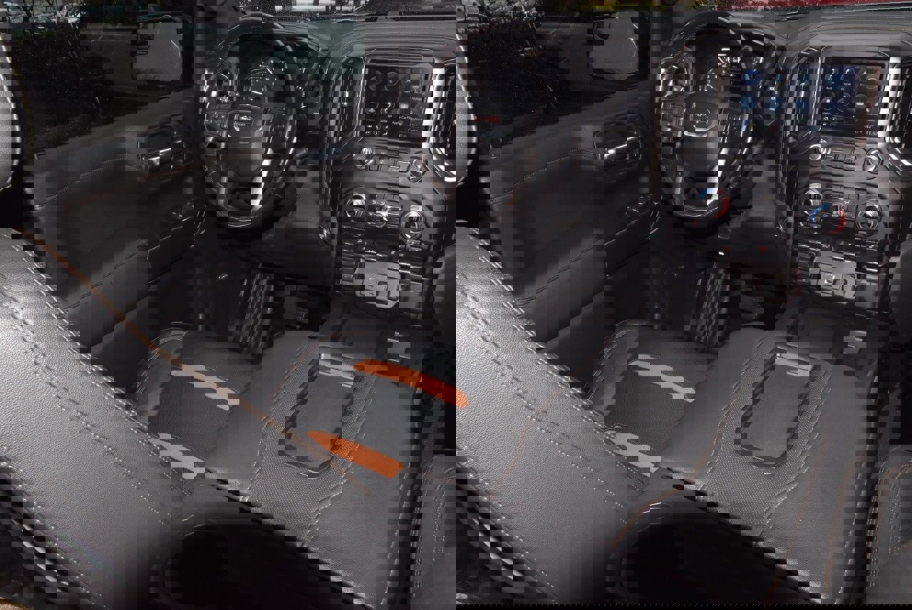 Used 2021 GMC Sierra 1500 AT4 w/ AT4 Preferred Package image 15