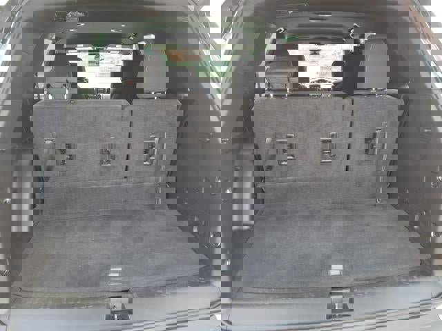 Used 2023 Chevrolet Traverse LT image 19