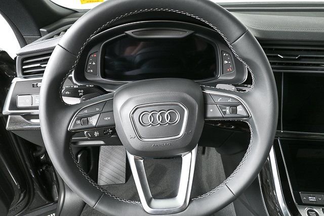 New 2026 Audi Q8 Premium image 9