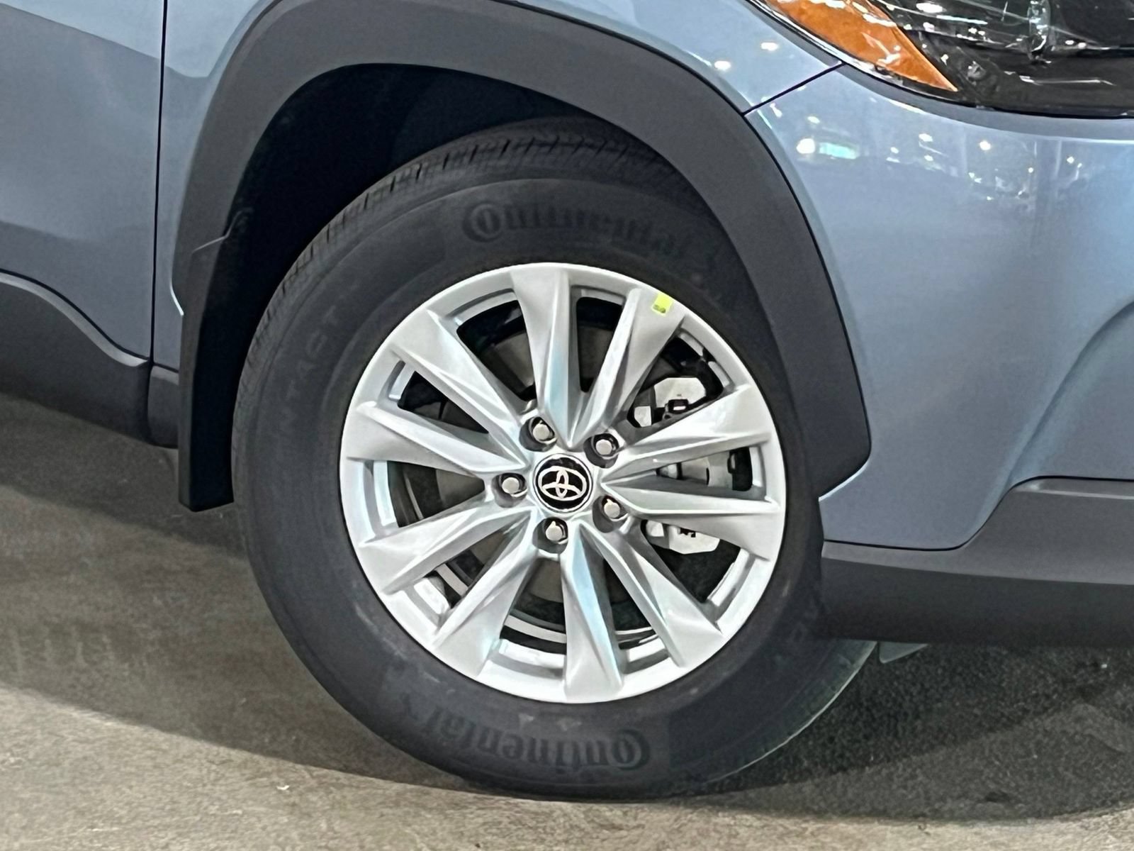 New 2026 Toyota Corolla Cross LE AWD/4WD video 2