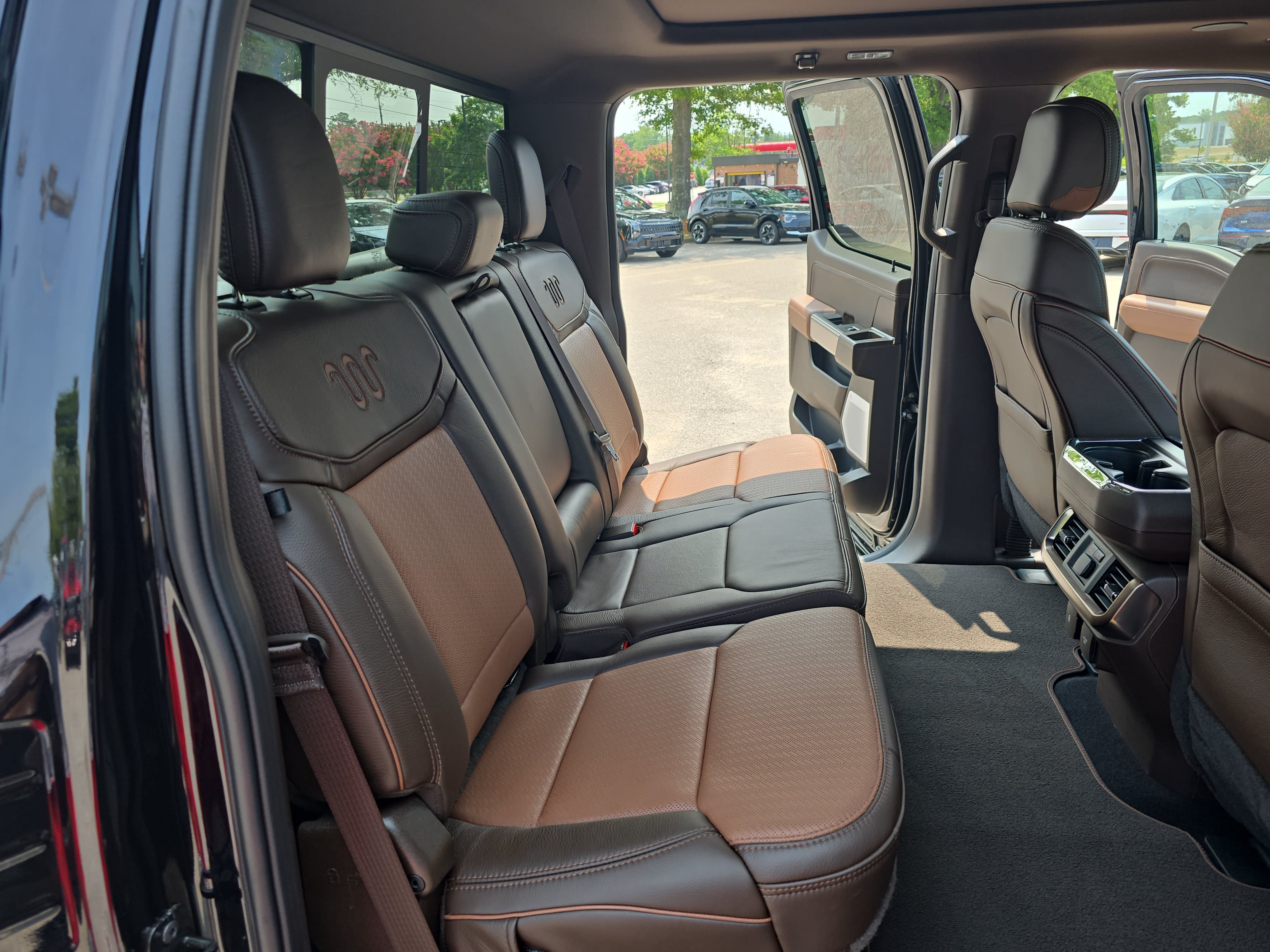 Used 2025 Ford F150 King Ranch AWD/4WD image 12