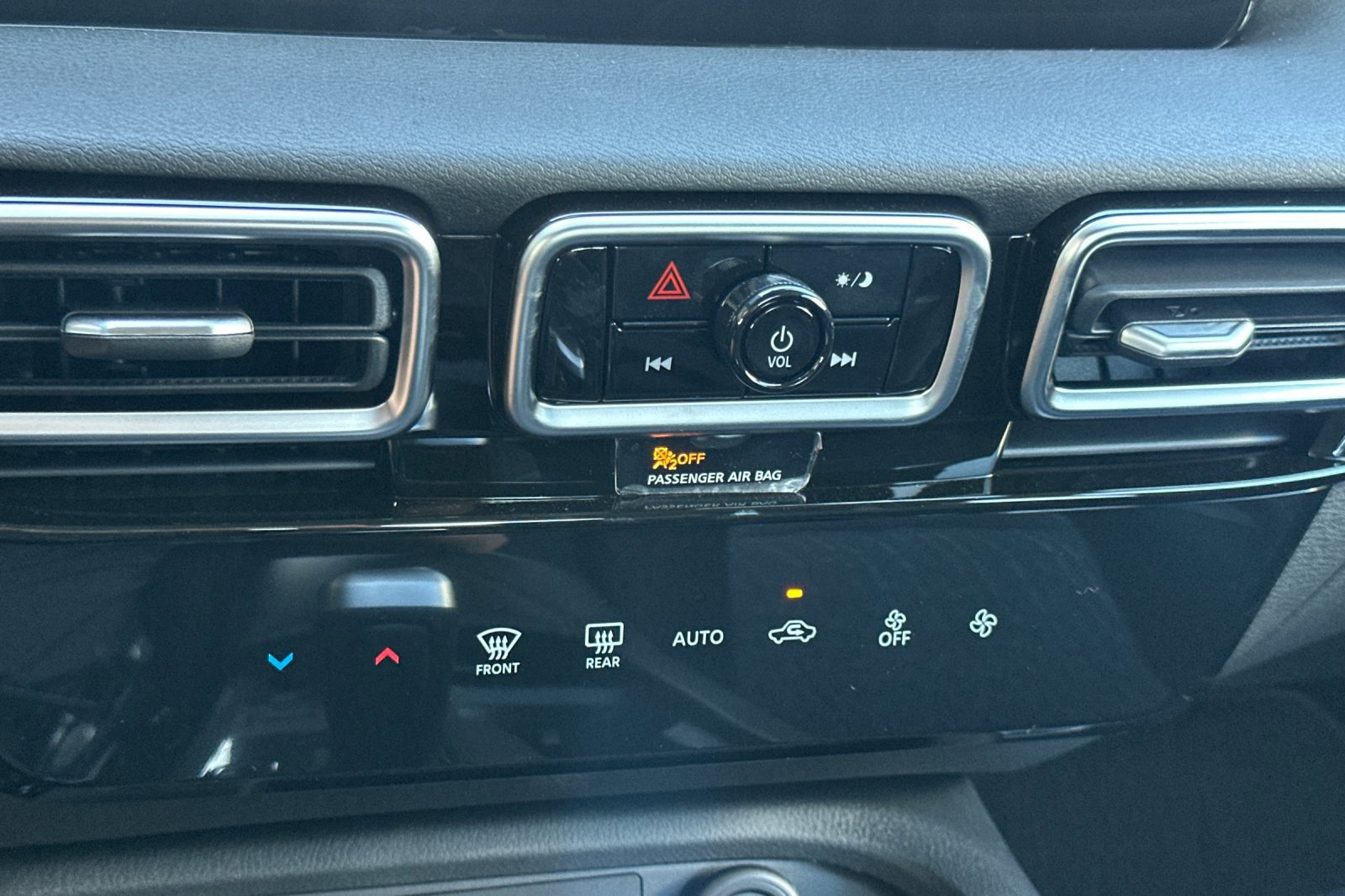 New 2027 Nissan Sentra SV FWD image 21