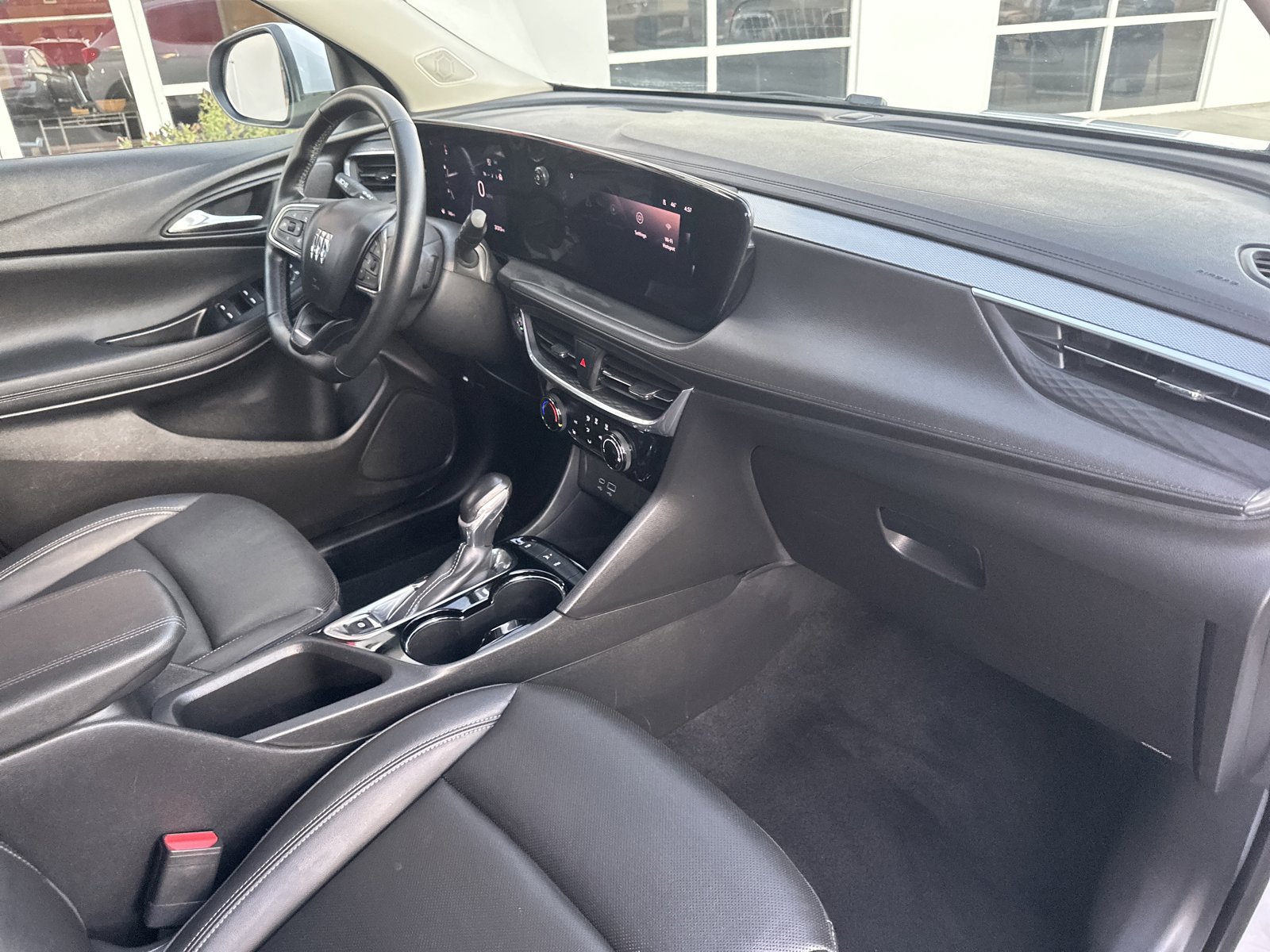 Used 2024 Buick Encore GX Sport Touring w/ Comfort Package image 28