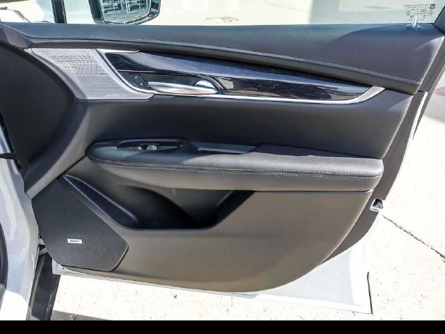 Certified 2023 Cadillac XT5 Premium Luxury AWD/4WD image 29