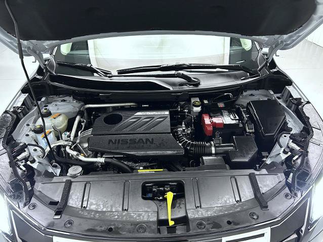 Certified 2025 Nissan Rogue SV AWD/4WD image 24