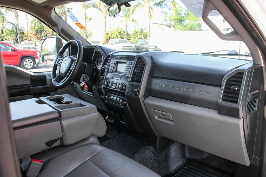 Used 2018 Ford F350 XL w/ Power Equipment Group RWD image 31
