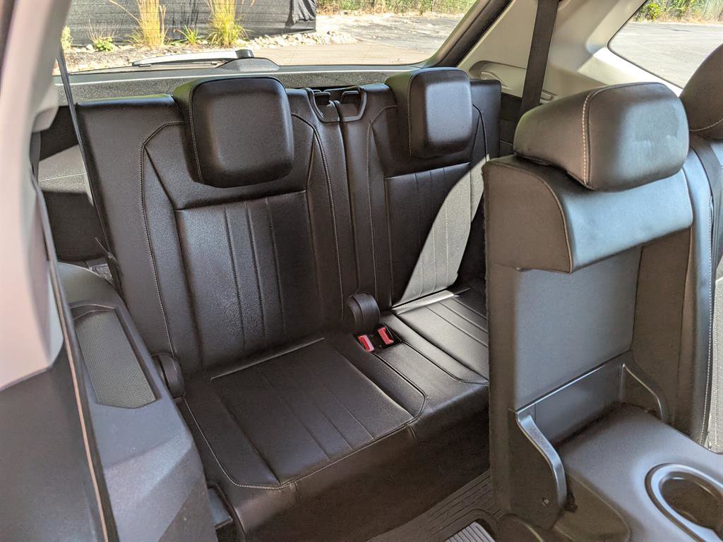 Used 2022 Volkswagen Tiguan SE image 17