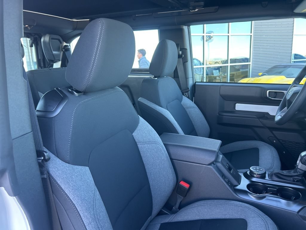 New 2025 Ford Bronco 2-Door w/ Sasquatch Package AWD/4WD image 11