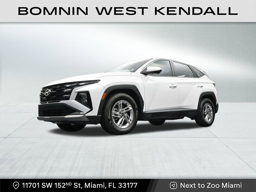 Used 2025 Hyundai Tucson SE image 21