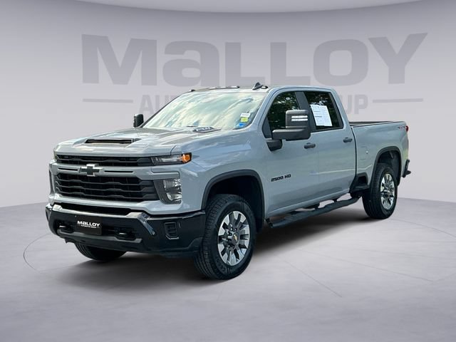 Used 2024 Chevrolet Silverado 2500 Custom w/ Custom Value Package AWD/4WD image 1