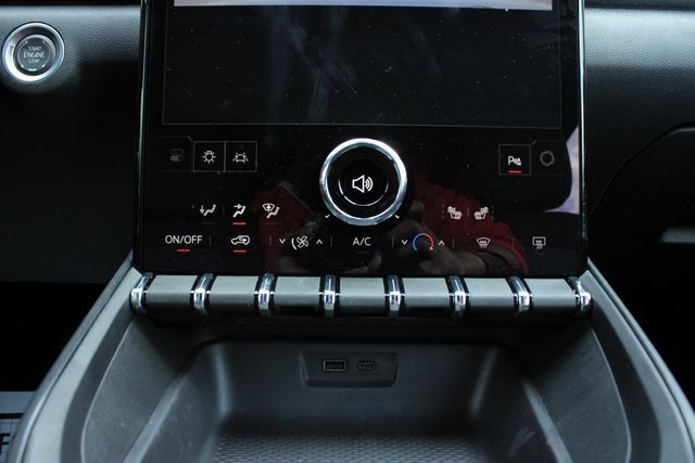 New 2025 GMC Terrain Elevation image 22