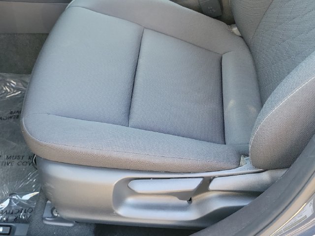 Used 2025 Toyota Corolla LE FWD image 17
