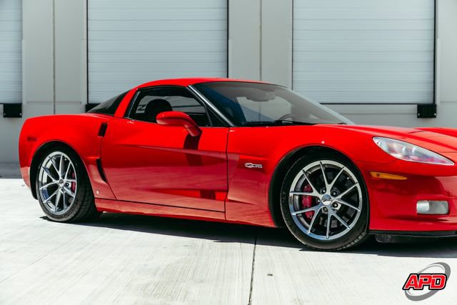 Used 2009 Chevrolet Corvette Z06 w/ Preferred Equipment Group image 36