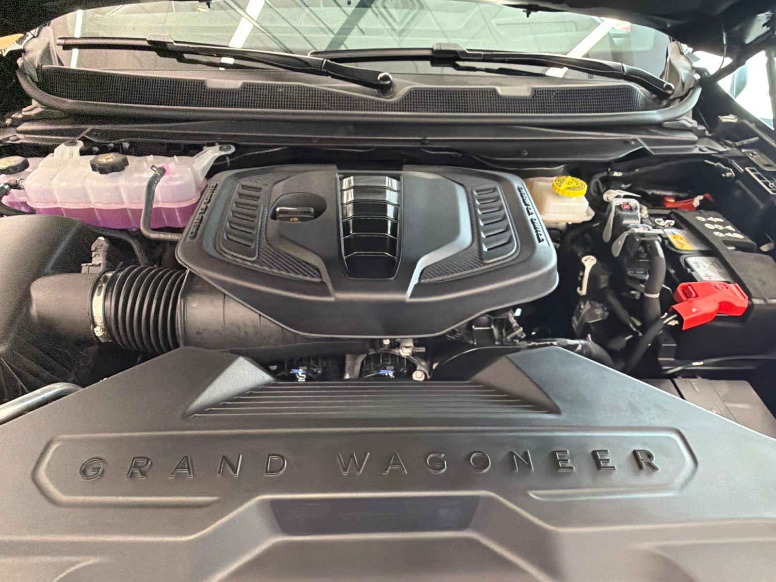 New 2026 Jeep Grand Wagoneer Summit w/ Premium Group III AWD/4WD image 9