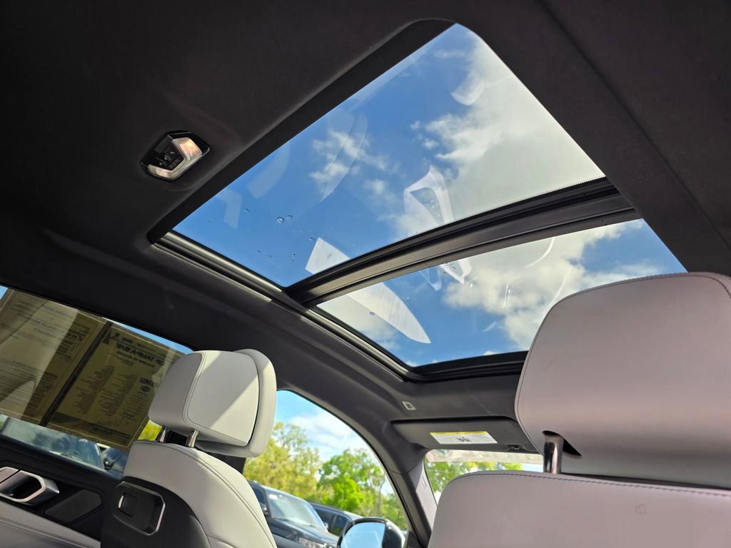 Used 2026 BMW X6 xDrive40i image 39