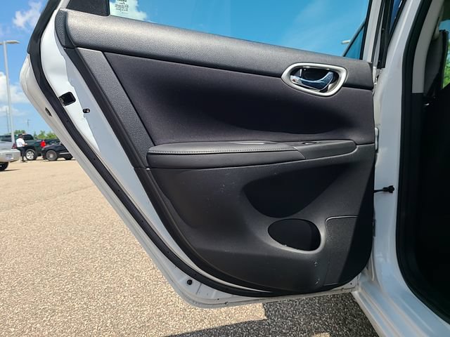 Used 2018 Nissan Sentra SV FWD image 21