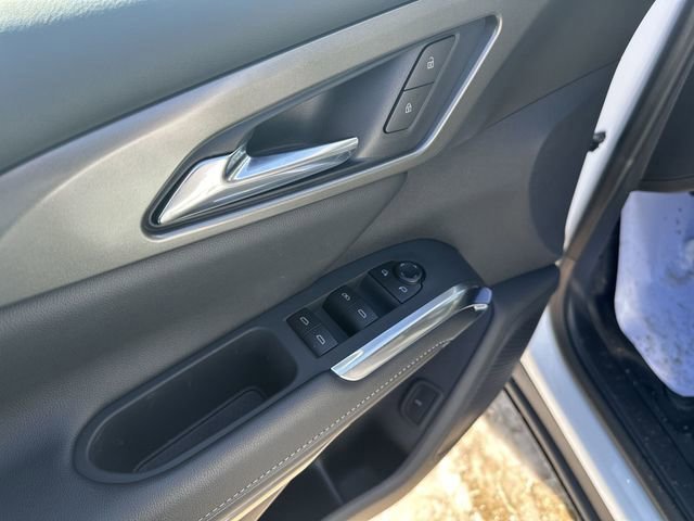 New 2026 Chevrolet Traverse LT w/ Midnight/Sport Edition image 24
