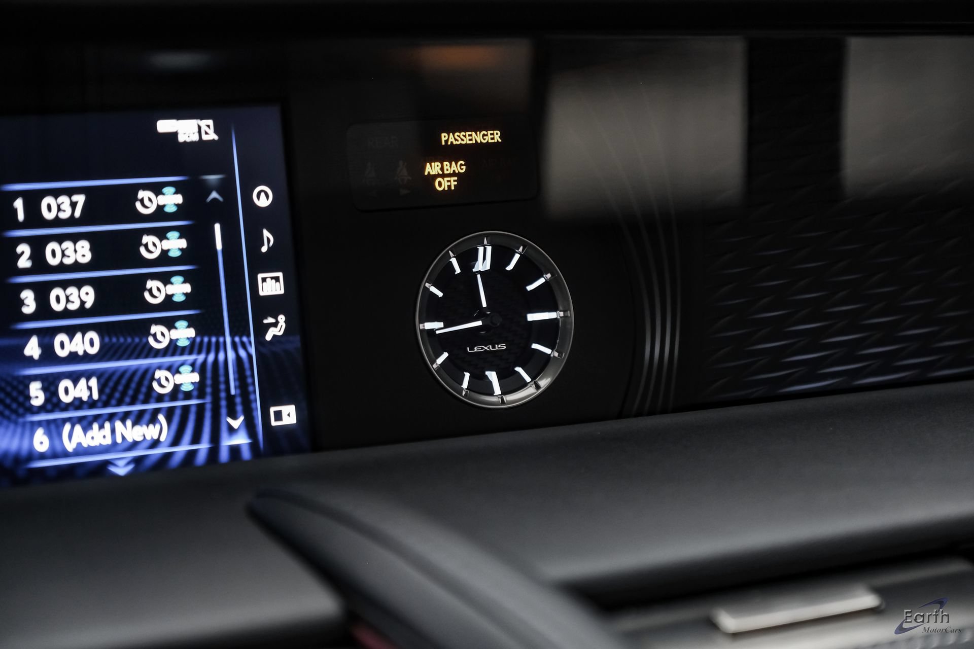 Used 2018 Lexus LC 500 Coupe w/ Performance Package RWD image 64