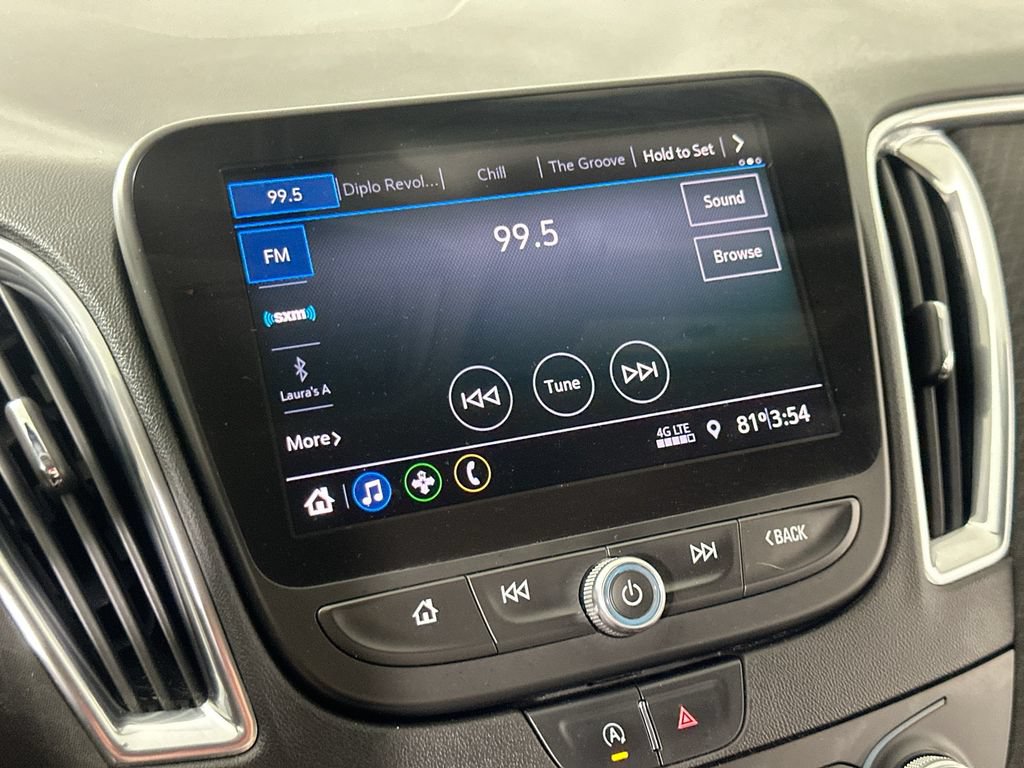 Used 2020 Chevrolet Malibu LT FWD image 27
