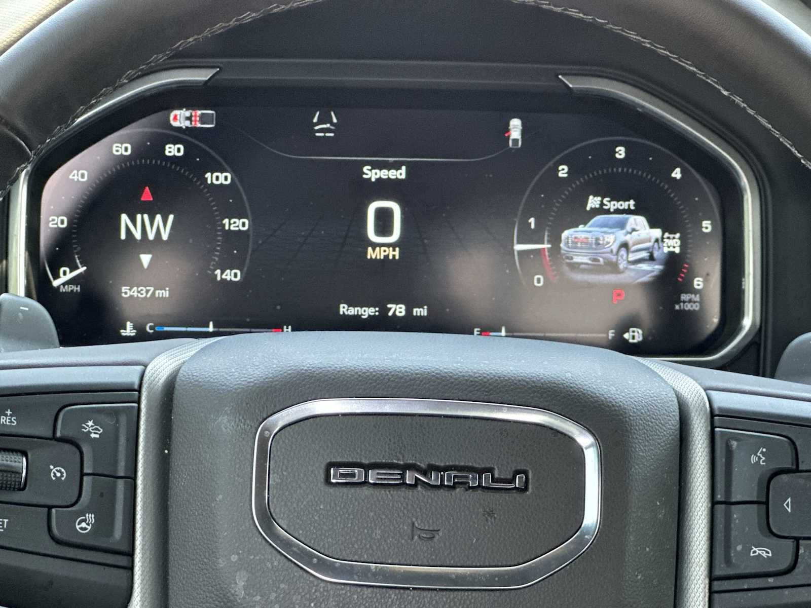Certified 2026 GMC Sierra 1500 Denali w/ Denali Reserve Package AWD/4WD image 36