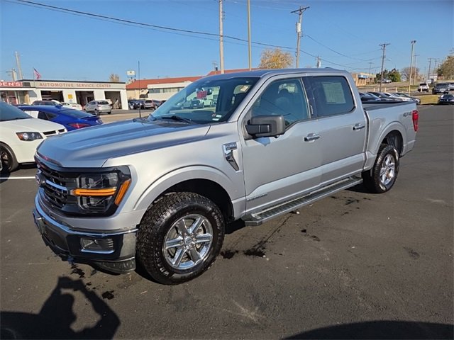 Used 2024 Ford F150 XLT w/ Mobile Office Package image 2