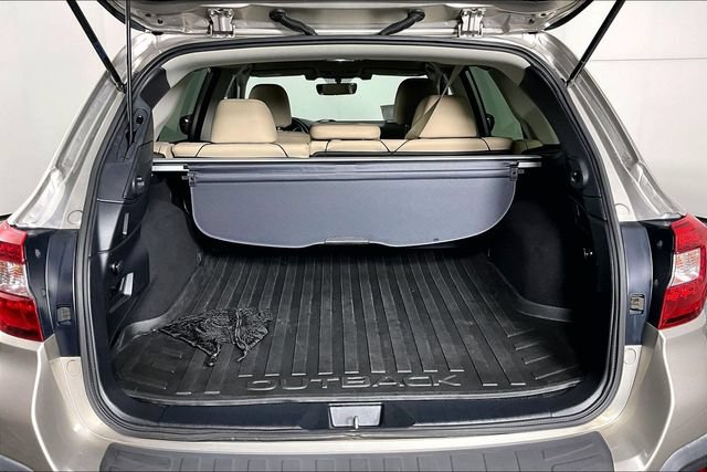 Used 2018 Subaru Outback 2.5i Limited AWD/4WD image 28