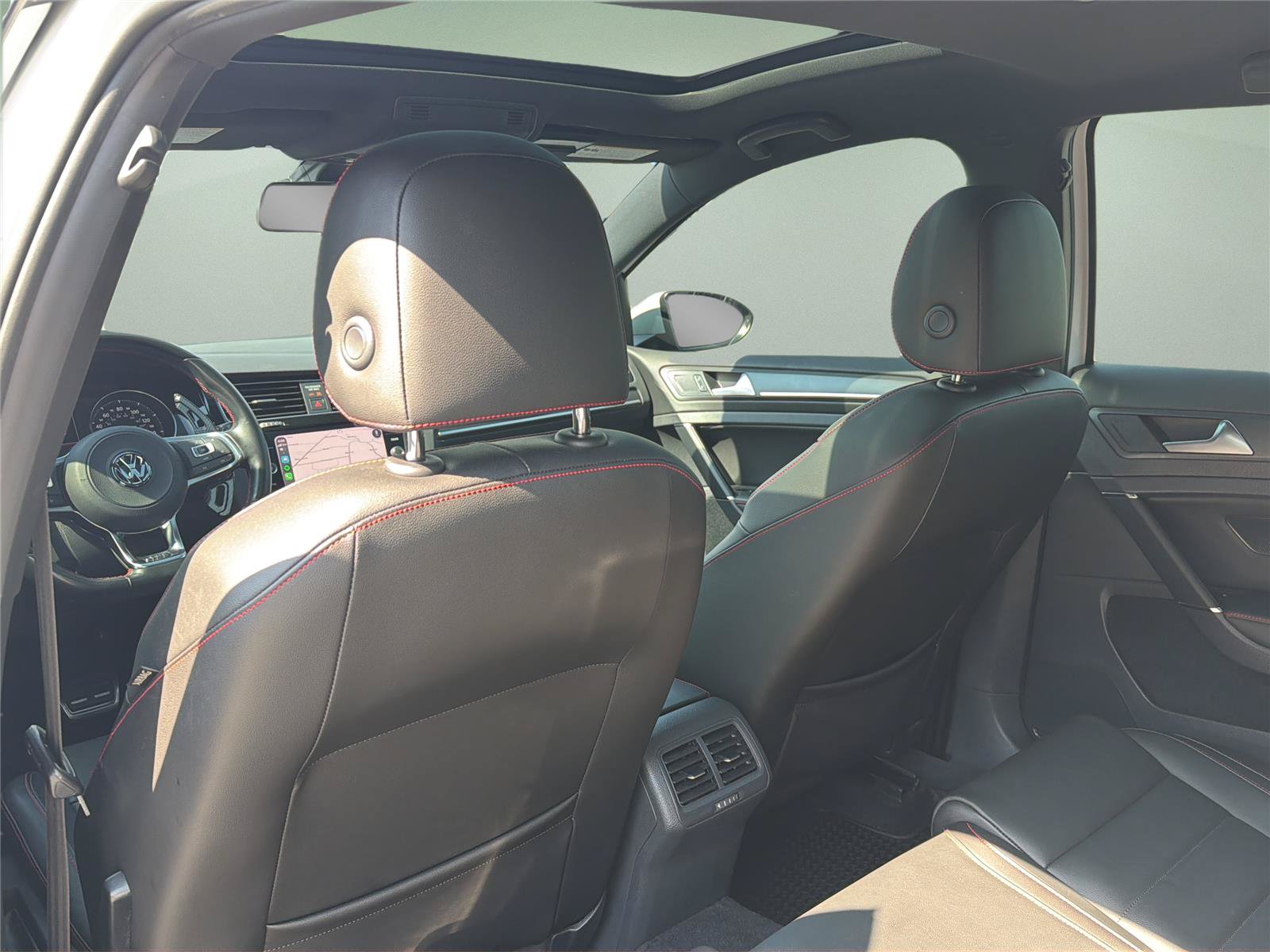 Used 2019 Volkswagen GTI Autobahn FWD image 25