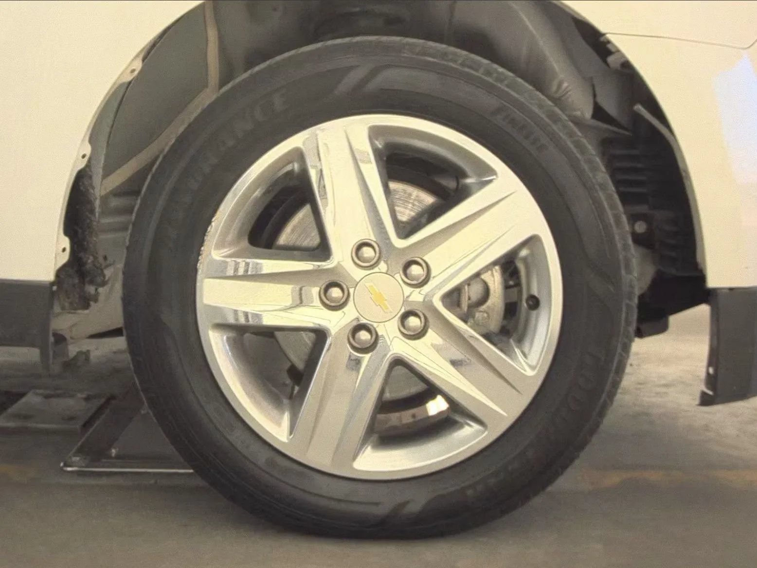 Used 2015 Chevrolet Equinox LTZ AWD/4WD image 13