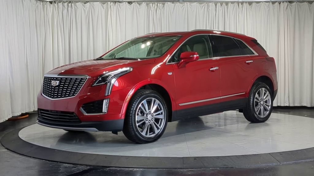Used 2025 Cadillac XT5 Premium Luxury AWD/4WD image 5