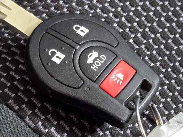 Used 2017 Nissan Versa SV FWD image 36