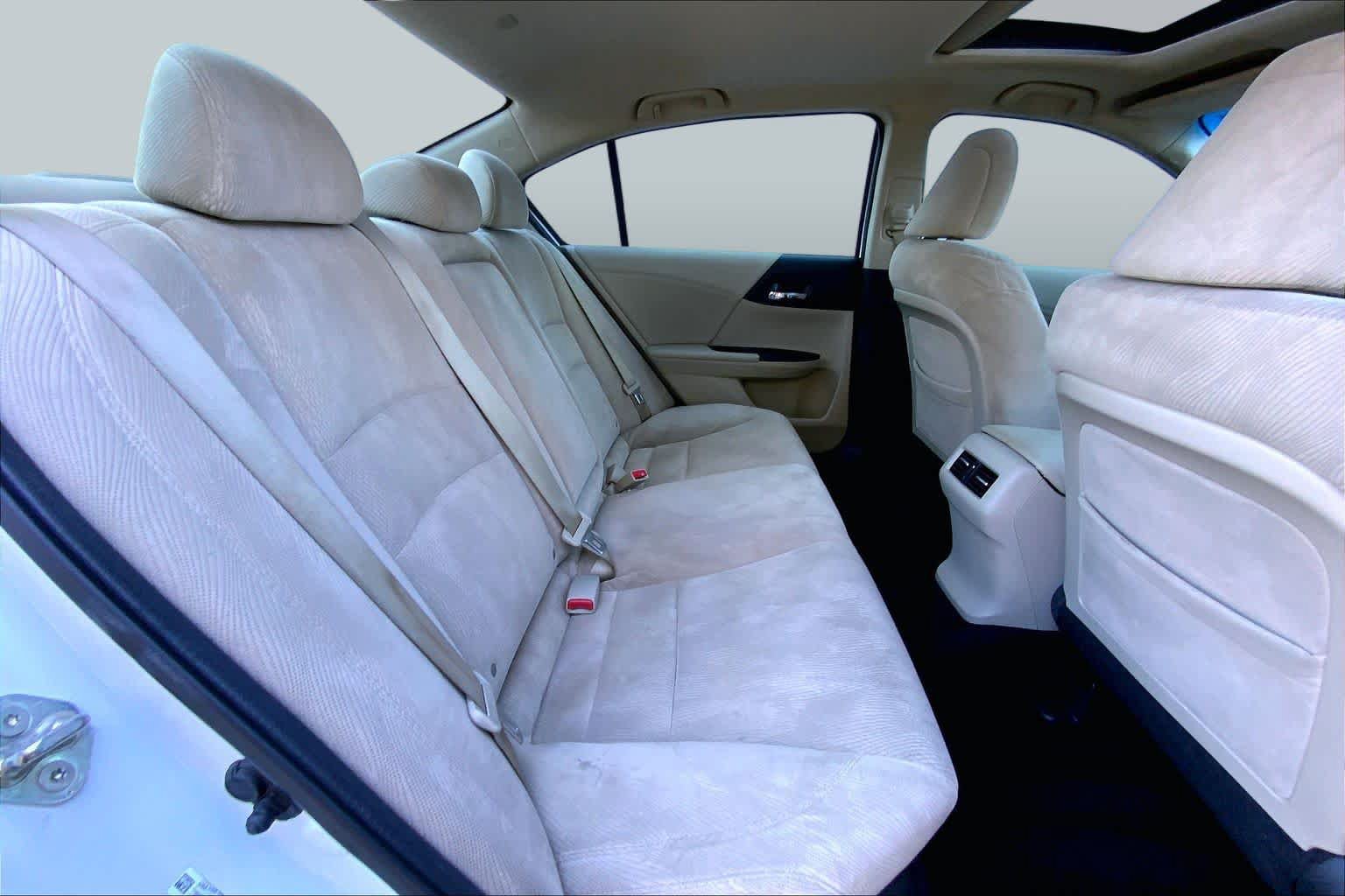 Used 2013 Honda Accord EX image 19