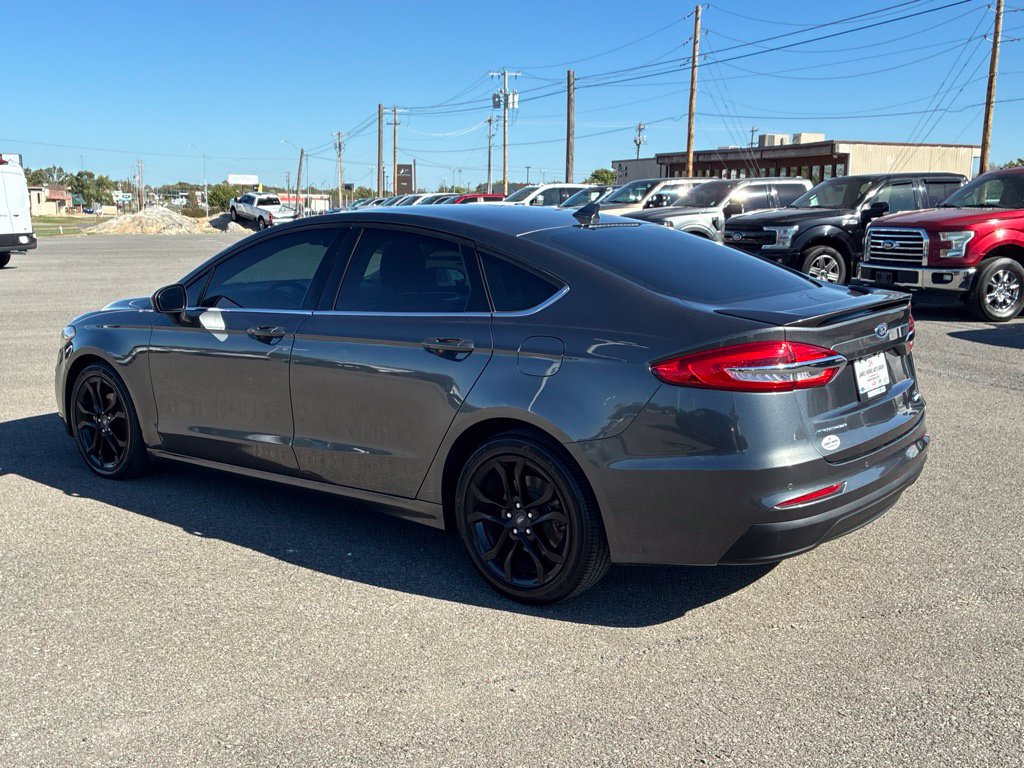 Used 2020 Ford Fusion SE w/ Equipment Group 151A FWD image 6