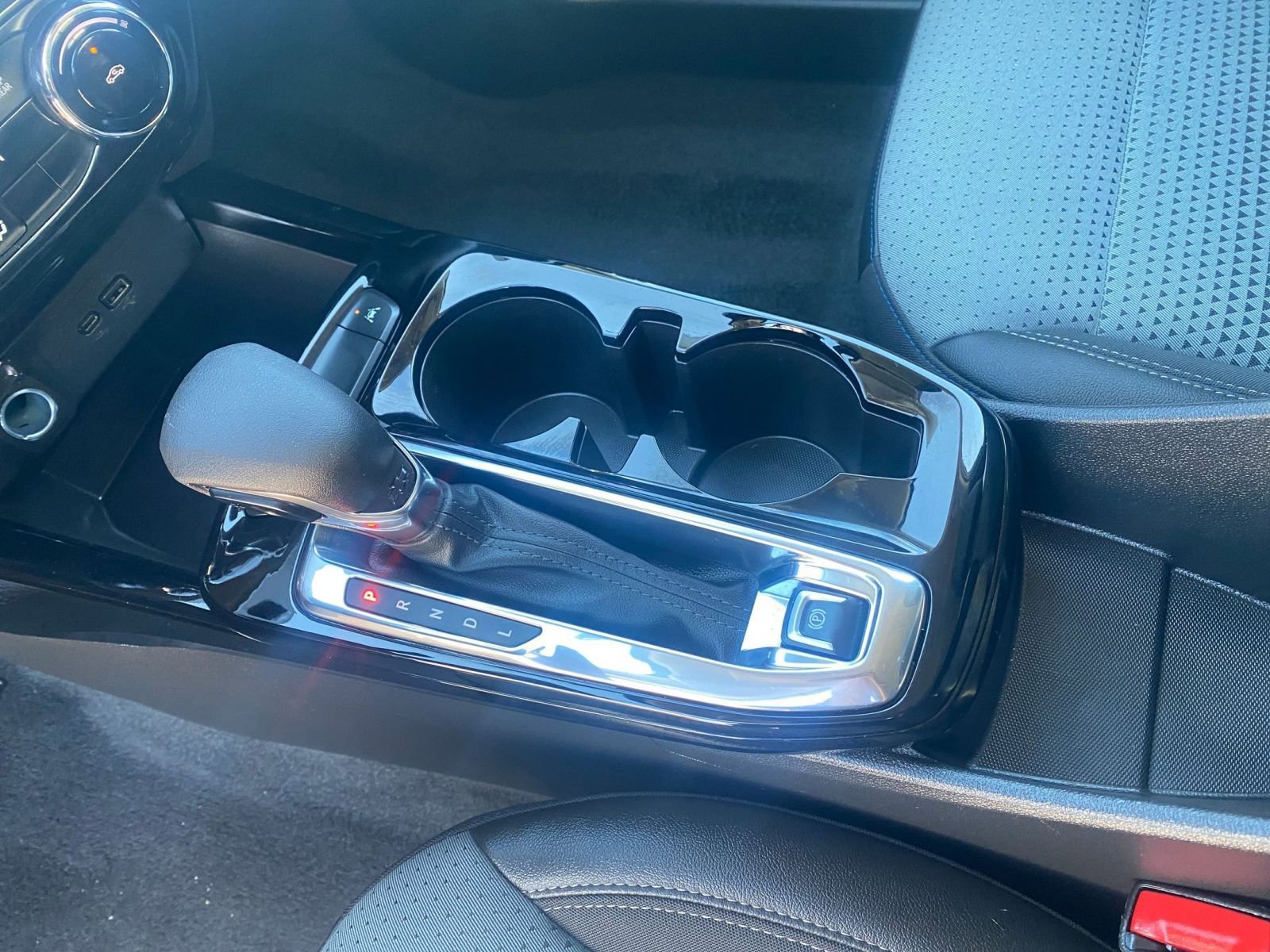 Used 2025 Chevrolet Trax LT image 41