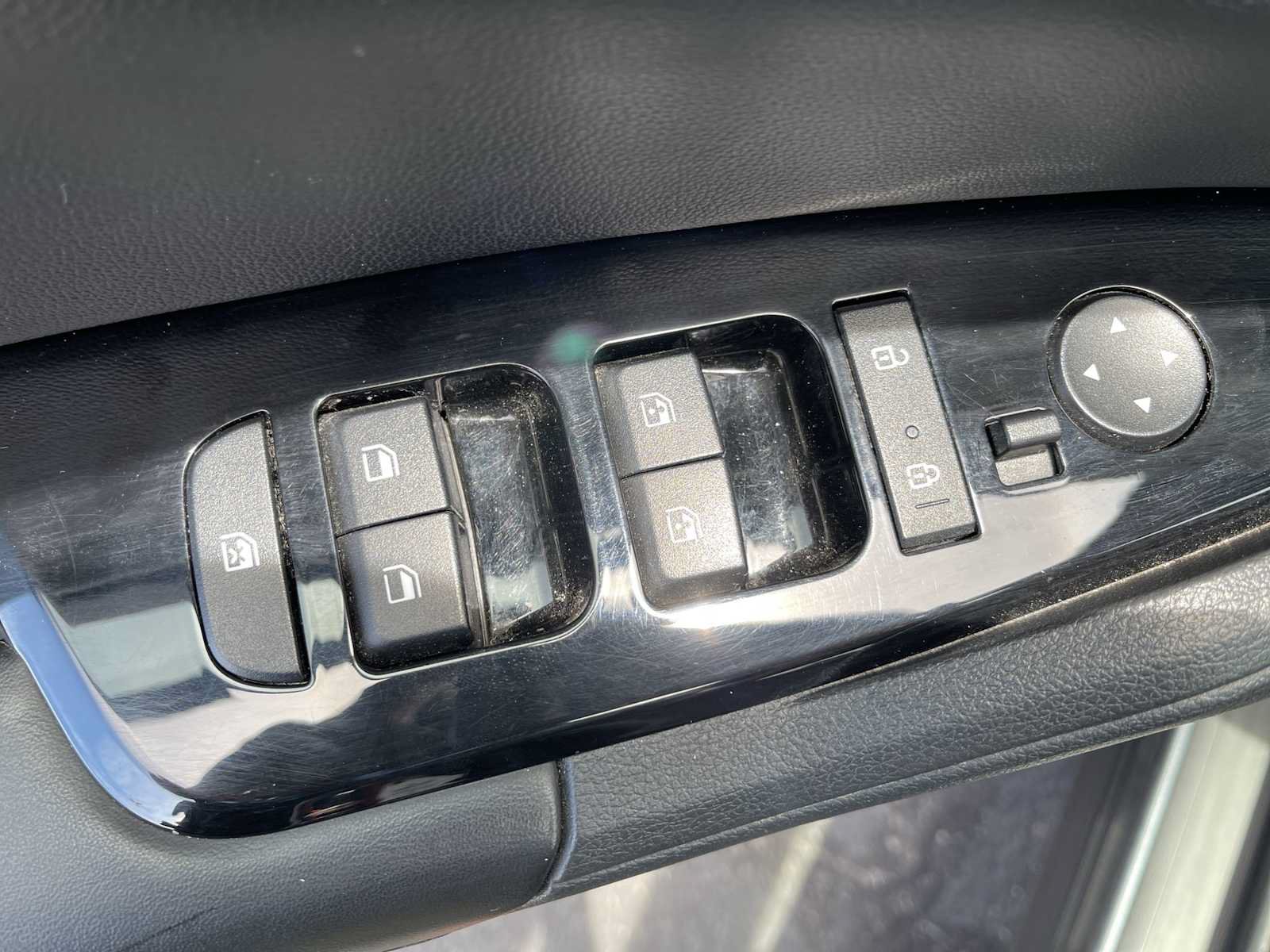 Used 2023 Kia Sportage X-Line AWD/4WD image 15