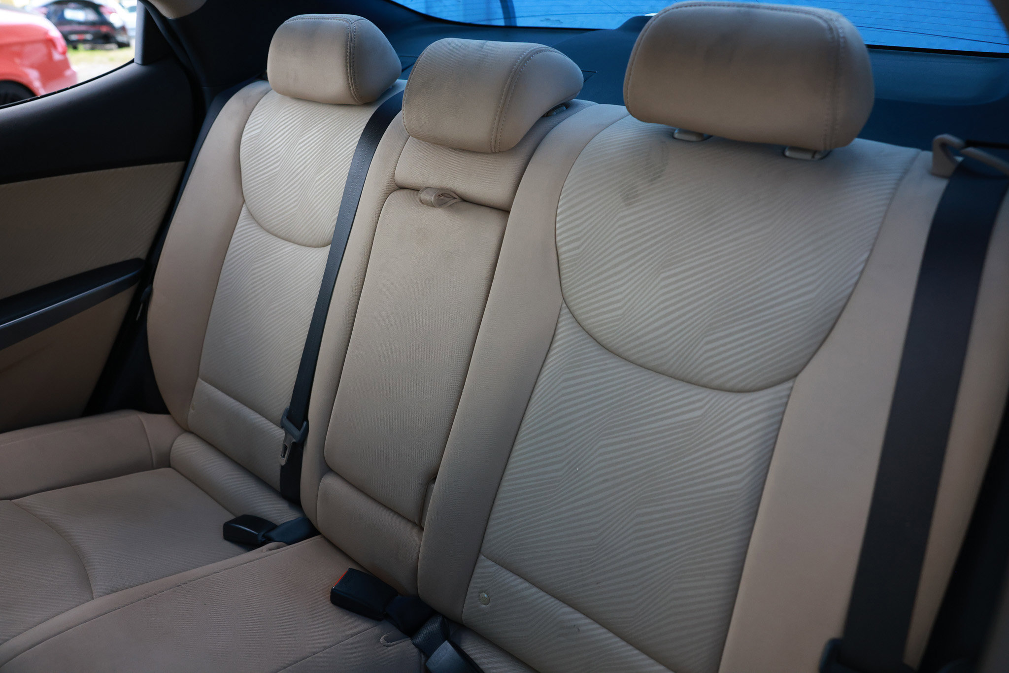 Used 2013 Hyundai Elantra GLS w/ Preferred Pkg image 11