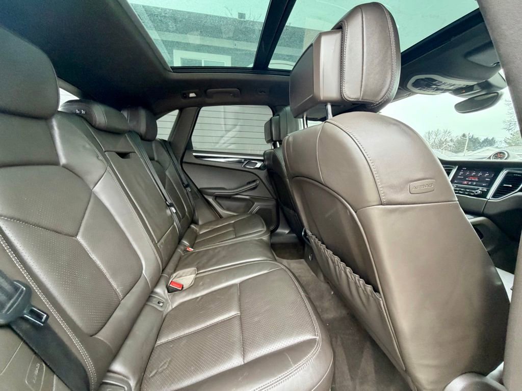 Used 2018 Porsche Macan image 15