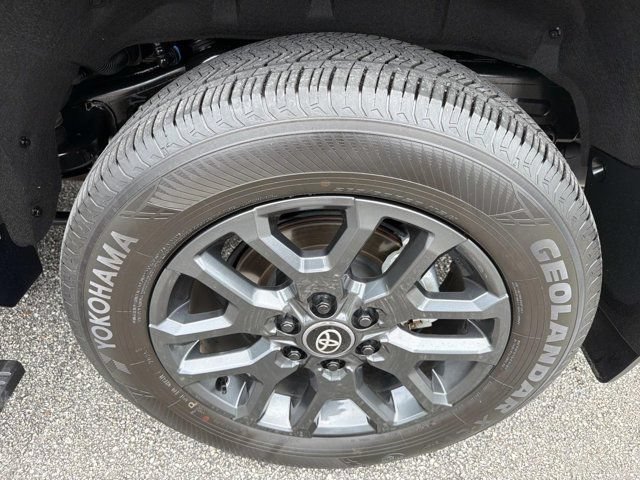 Certified 2026 Toyota Sequoia Platinum AWD/4WD image 34