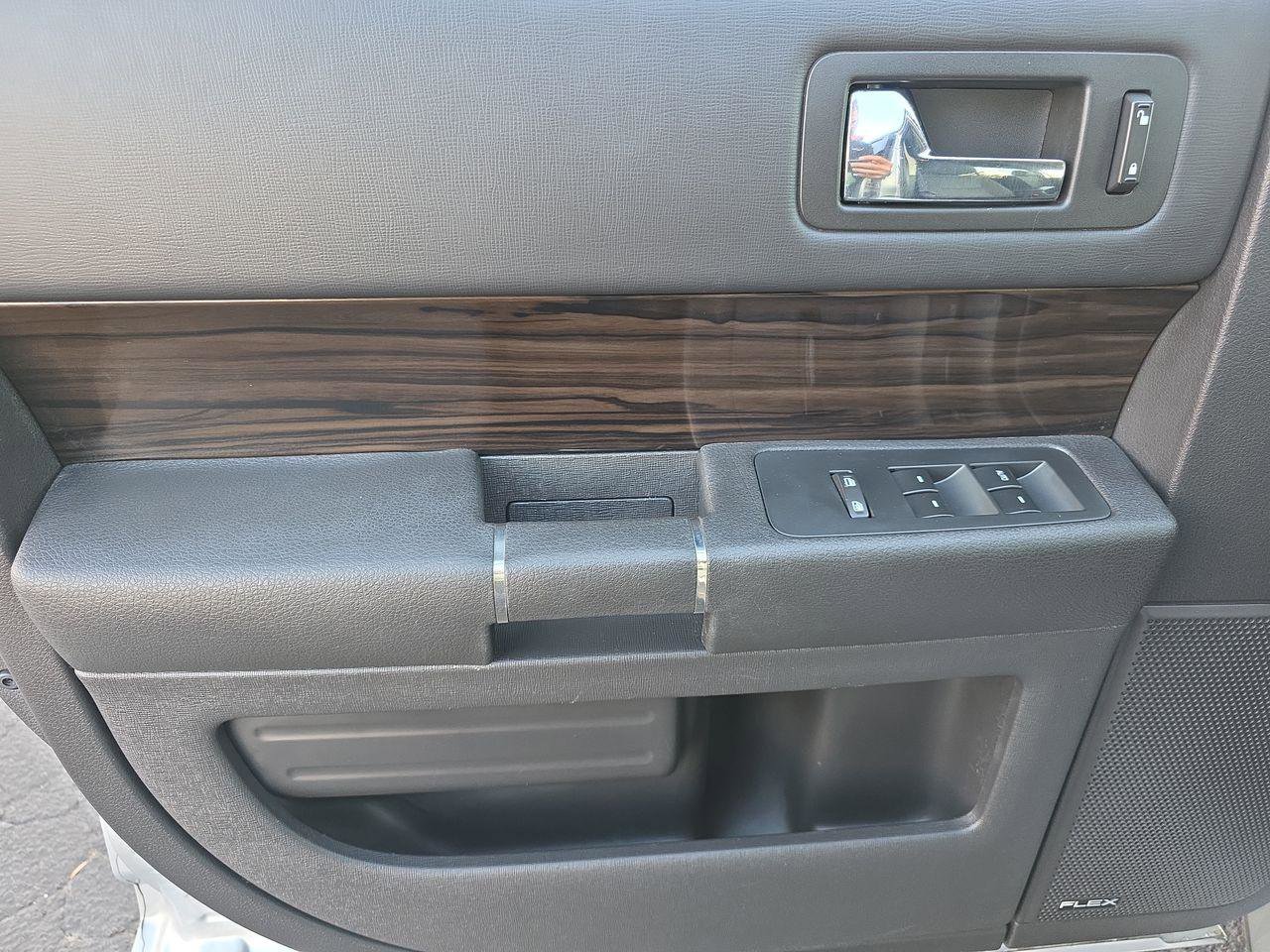 Used 2013 Ford Flex SEL image 5