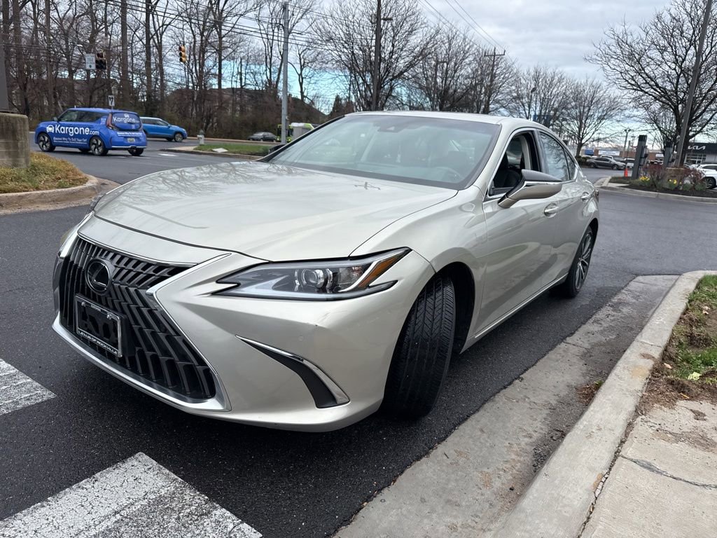 Certified 2023 Lexus ES 350 w/ Premium Package image 3