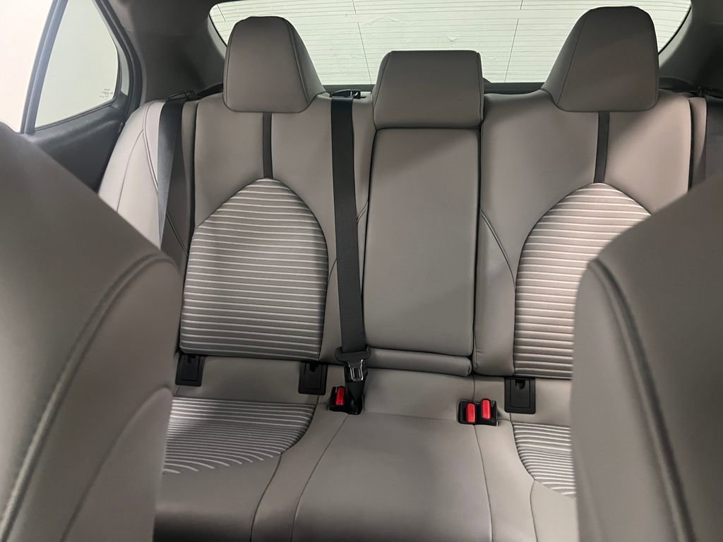 Used 2024 Toyota Camry SE FWD image 27