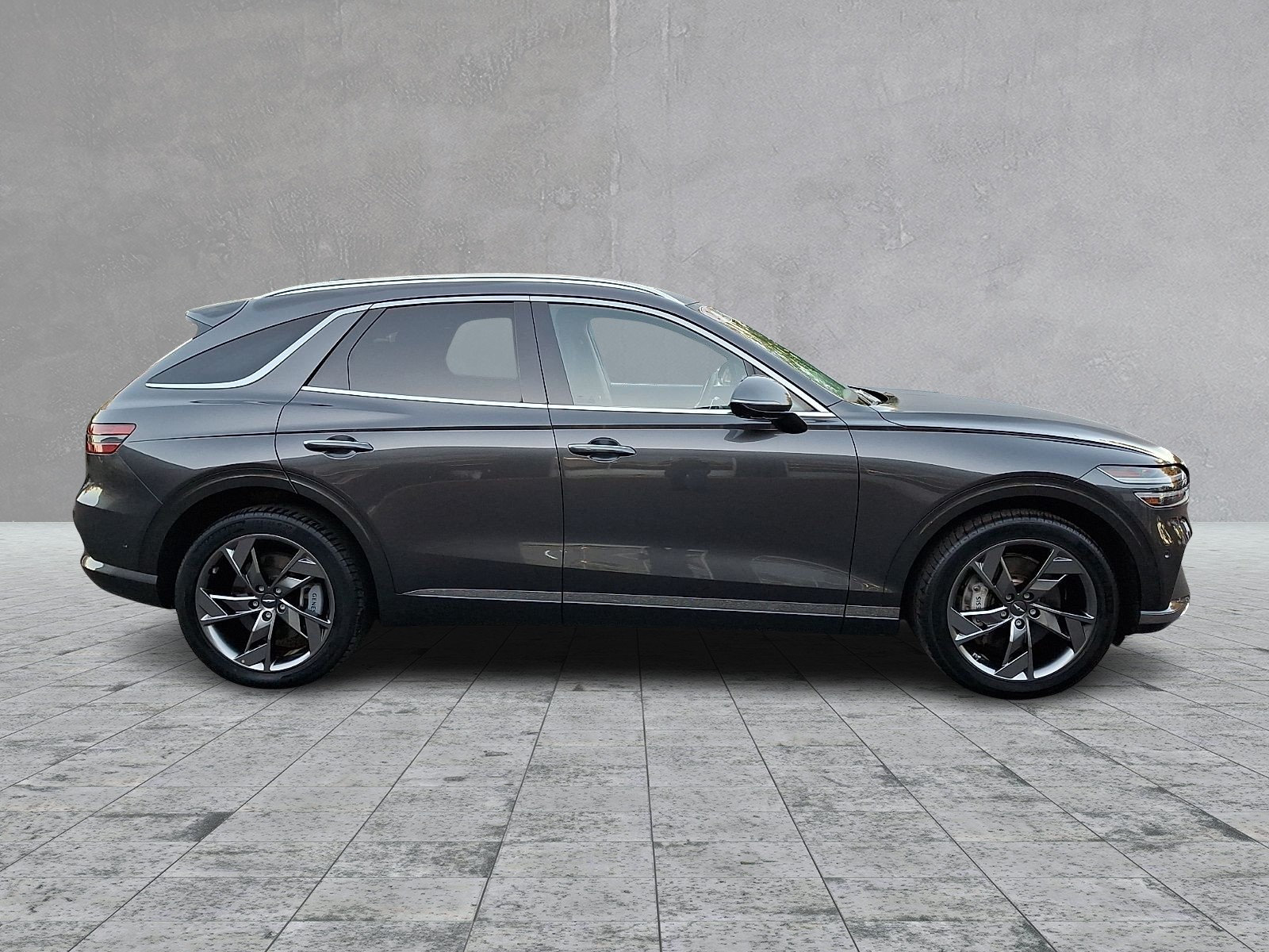 Certified 2023 Genesis Electrified GV70 AWD/4WD image 7