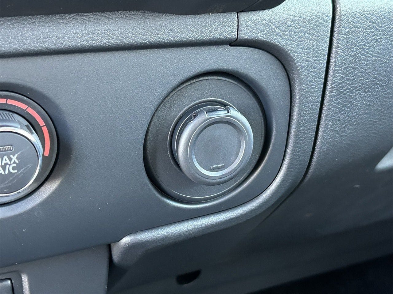 New 2026 Nissan Frontier S RWD image 31