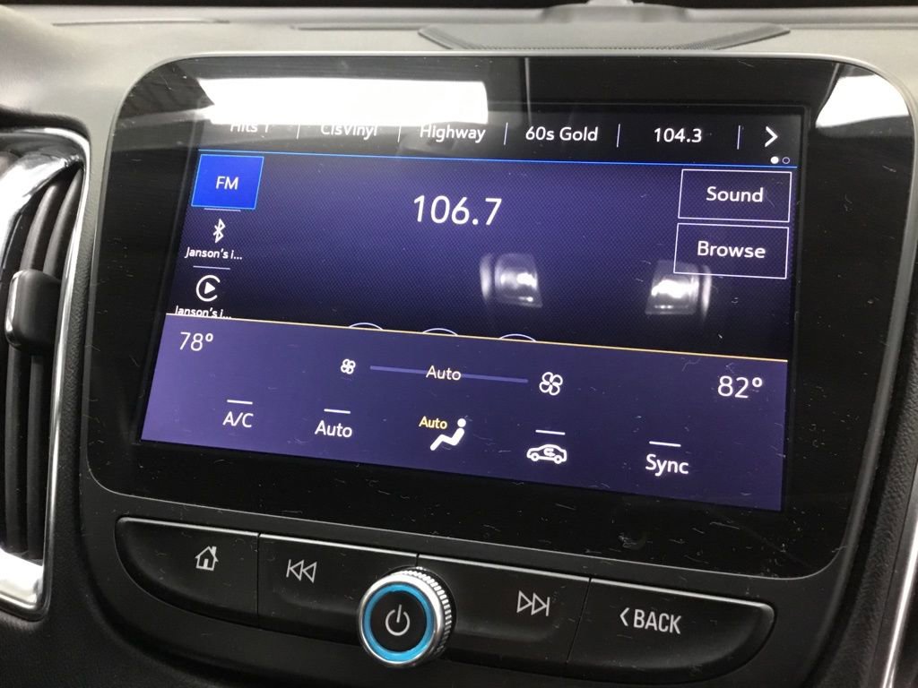 Used 2024 Chevrolet Malibu LT image 30