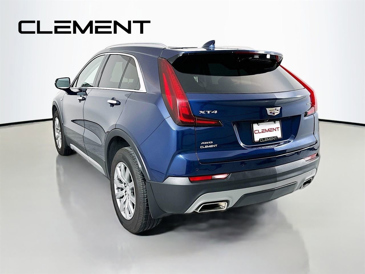 Used 2022 Cadillac XT4 Premium Luxury w/ Safety Alert Package image 10