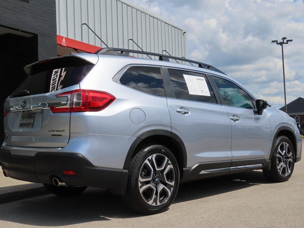 Used 2024 Subaru Ascent Limited image 17