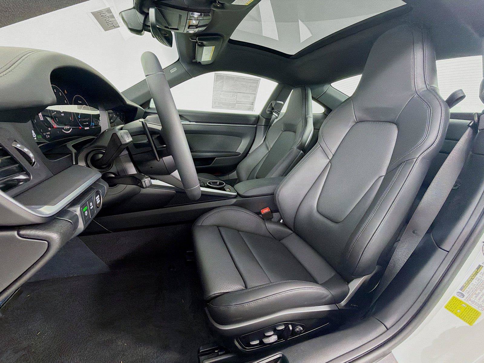 New 2026 Porsche 911 Carrera RWD image 5