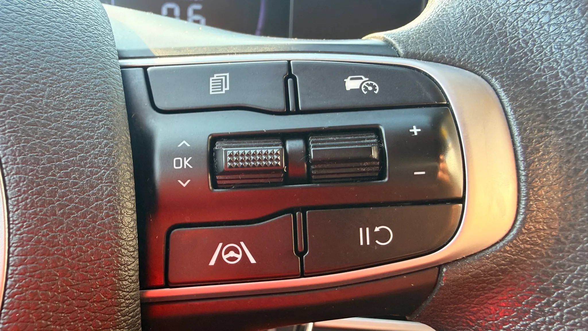 Used 2023 Kia Sportage LX FWD image 20
