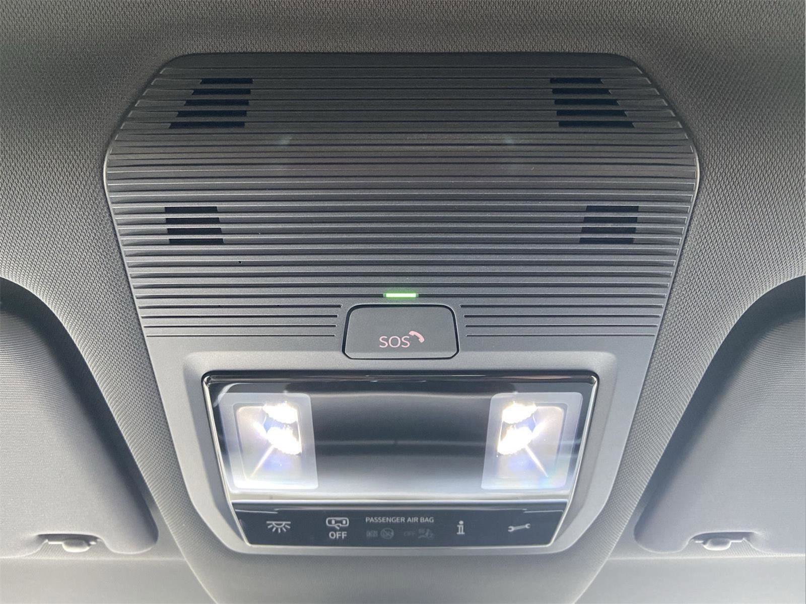 New 2025 Volkswagen ID. Buzz Pro S image 10