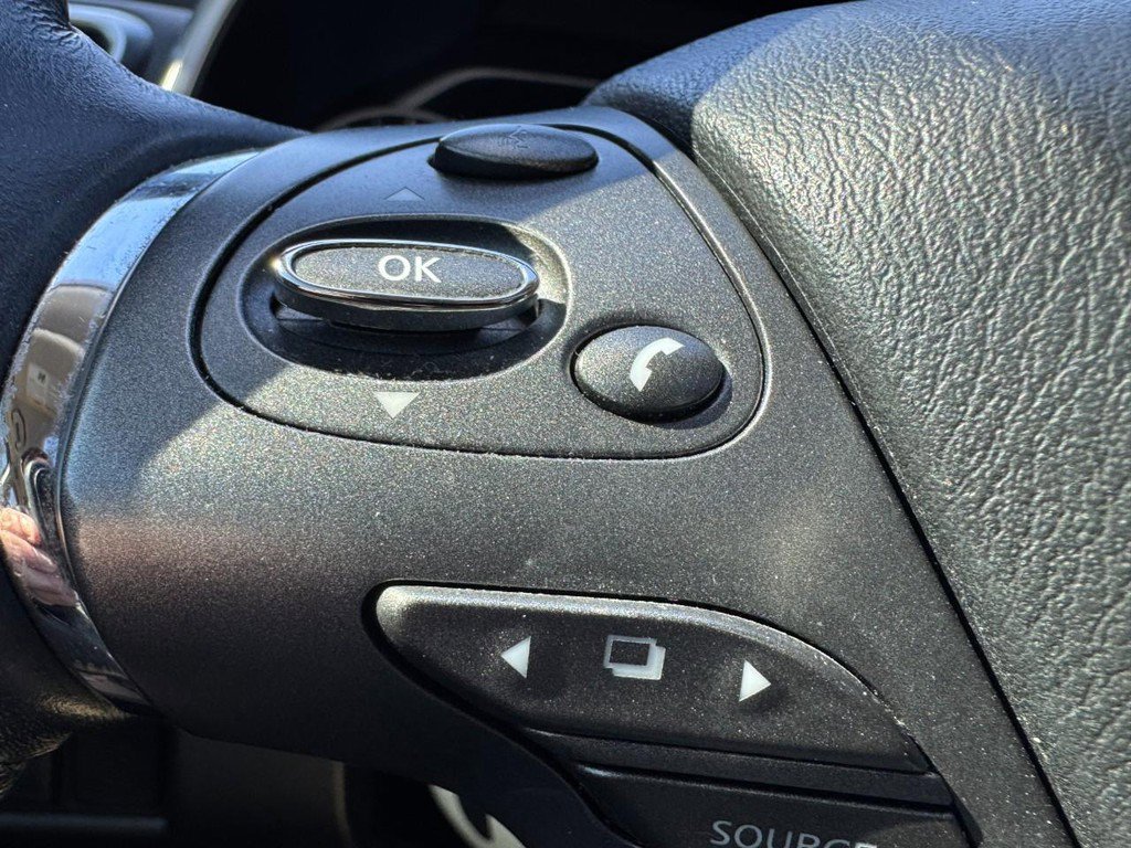 Used 2020 Nissan Murano Platinum w/ Cargo Package image 17